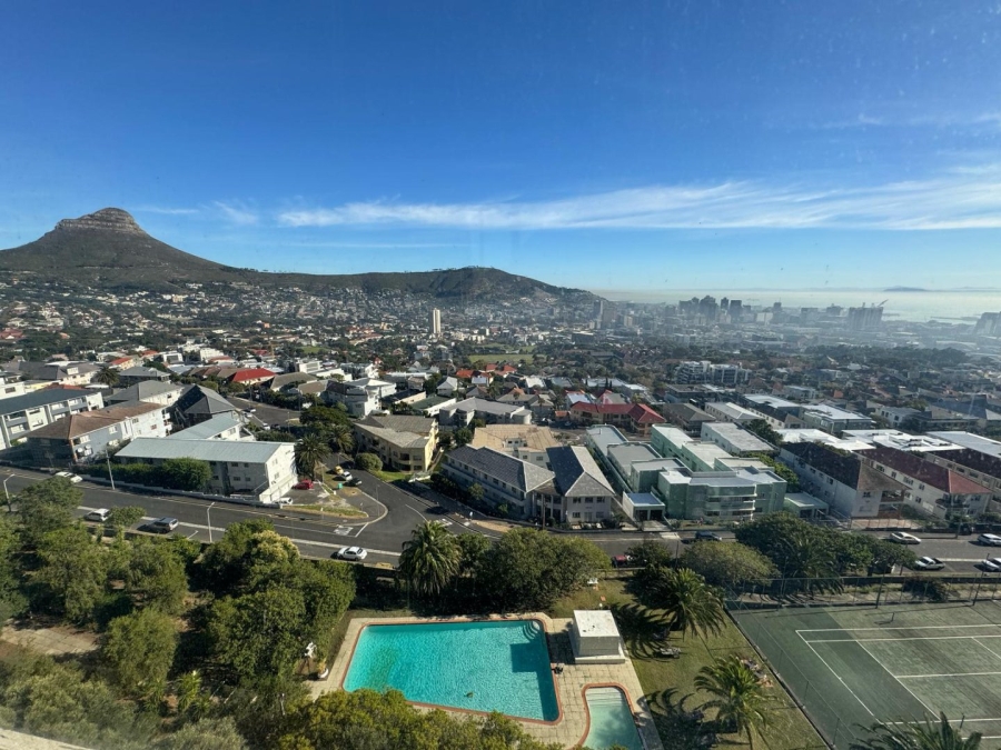 2 Bedroom Property for Sale in Vredehoek Western Cape